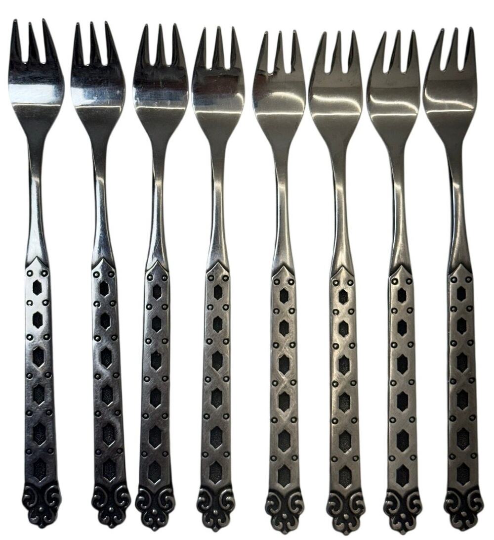 Vintage Northland Japan Stainless Appetizer Cocktail Forks Set of 8 Scroll